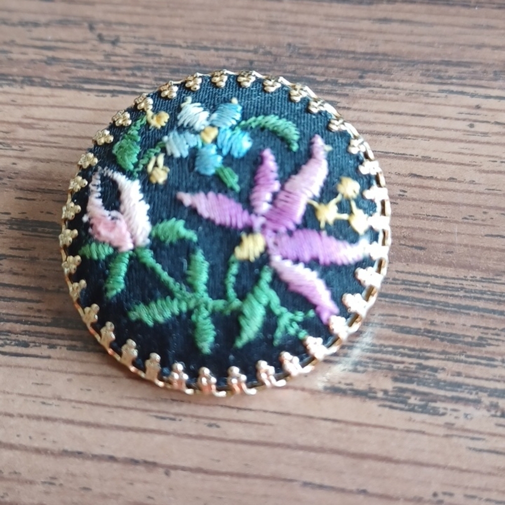 Vintage embroidered flowers brooch West Germany